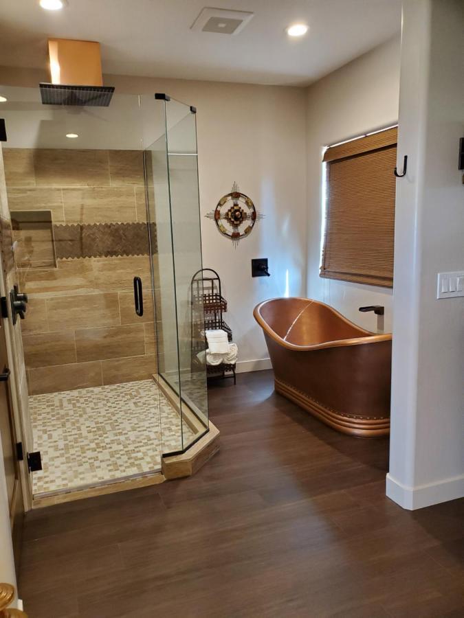Origins Bed And Breakfast Котънууд Екстериор снимка